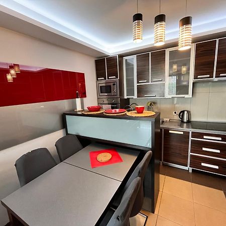 Cracow Stay Premium Apartments Free Parking - 3 X Room - 3 X Aircondition Krakow Exterior photo
